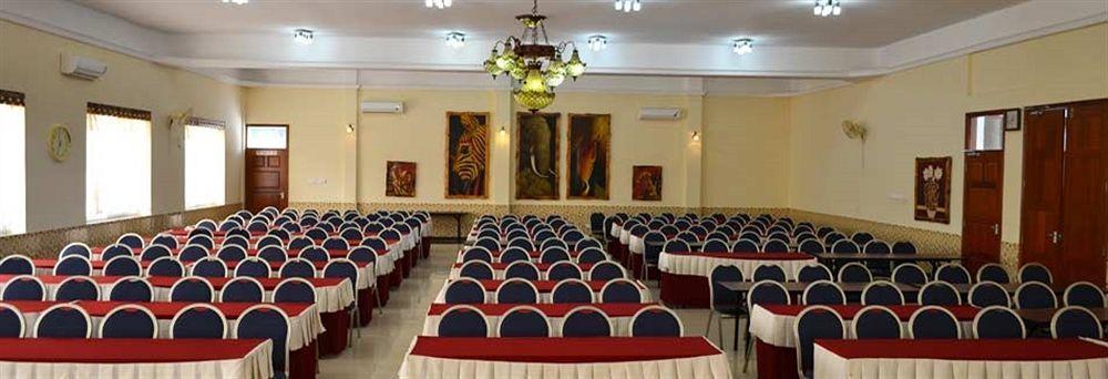 New Dodoma Hotel Экстерьер фото